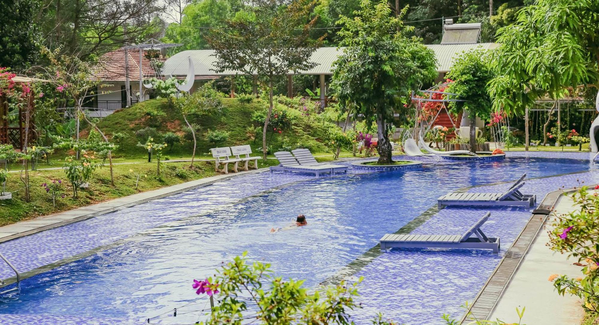 Phu Quoc Valley Sen Bungalow Luaran gambar